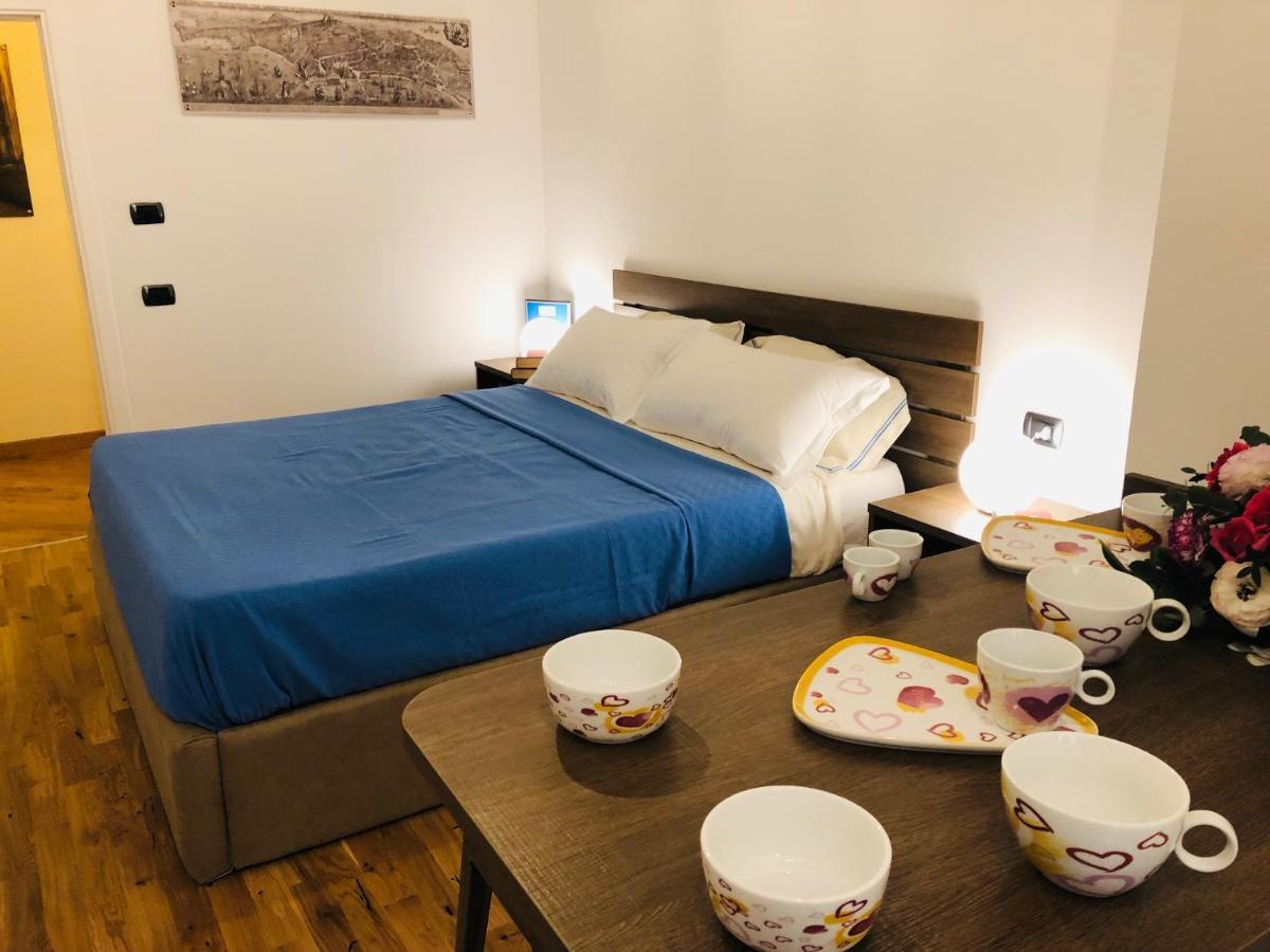 Domus Studio 25 Bed & Breakfast Napoli Eksteriør bilde