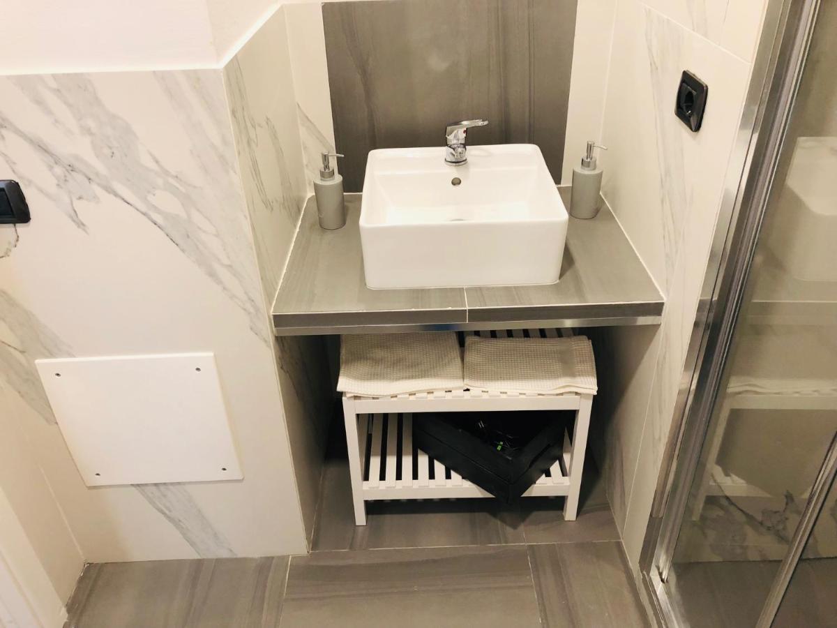 Domus Studio 25 Bed & Breakfast Napoli Eksteriør bilde