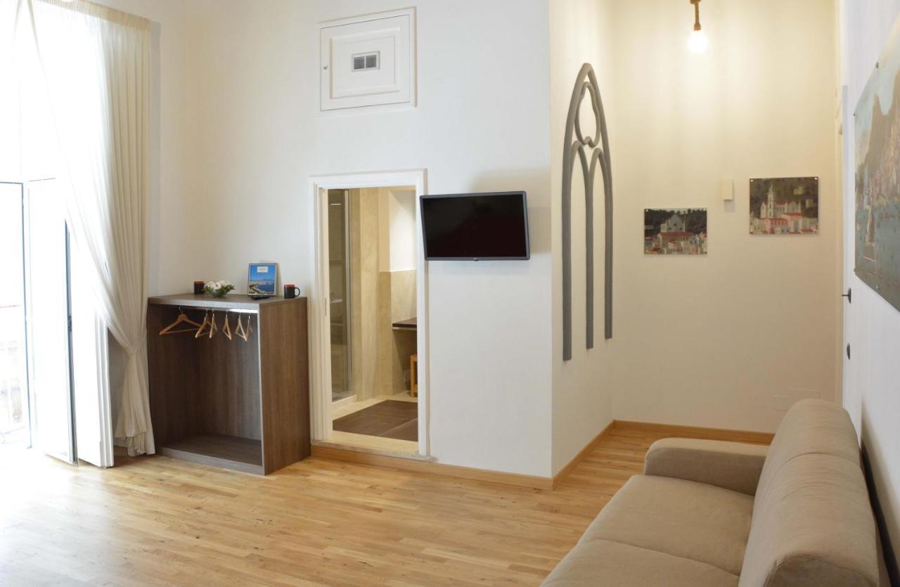 Domus Studio 25 Bed & Breakfast Napoli Eksteriør bilde